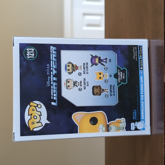 Disney Lightyear Funko Pop Flocked Special Edition Sox NEW - Picture 4 of 8